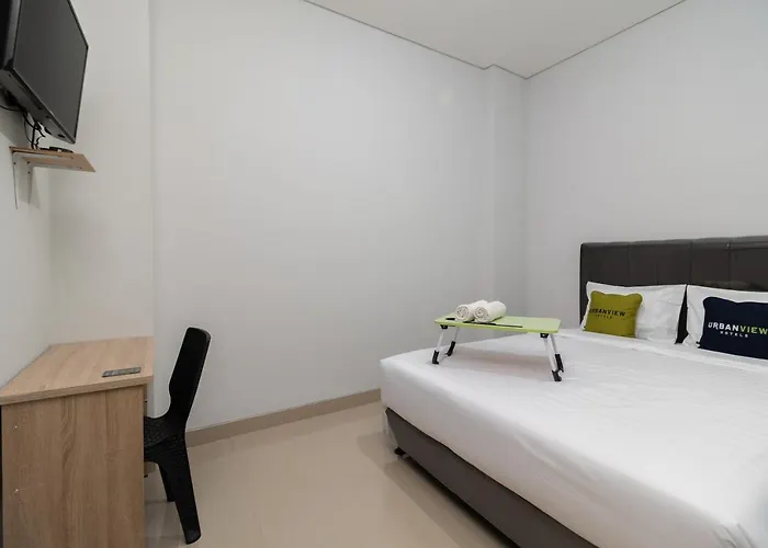 Urbanview Hotel Pasar Baru Jakarta by RedDoorz